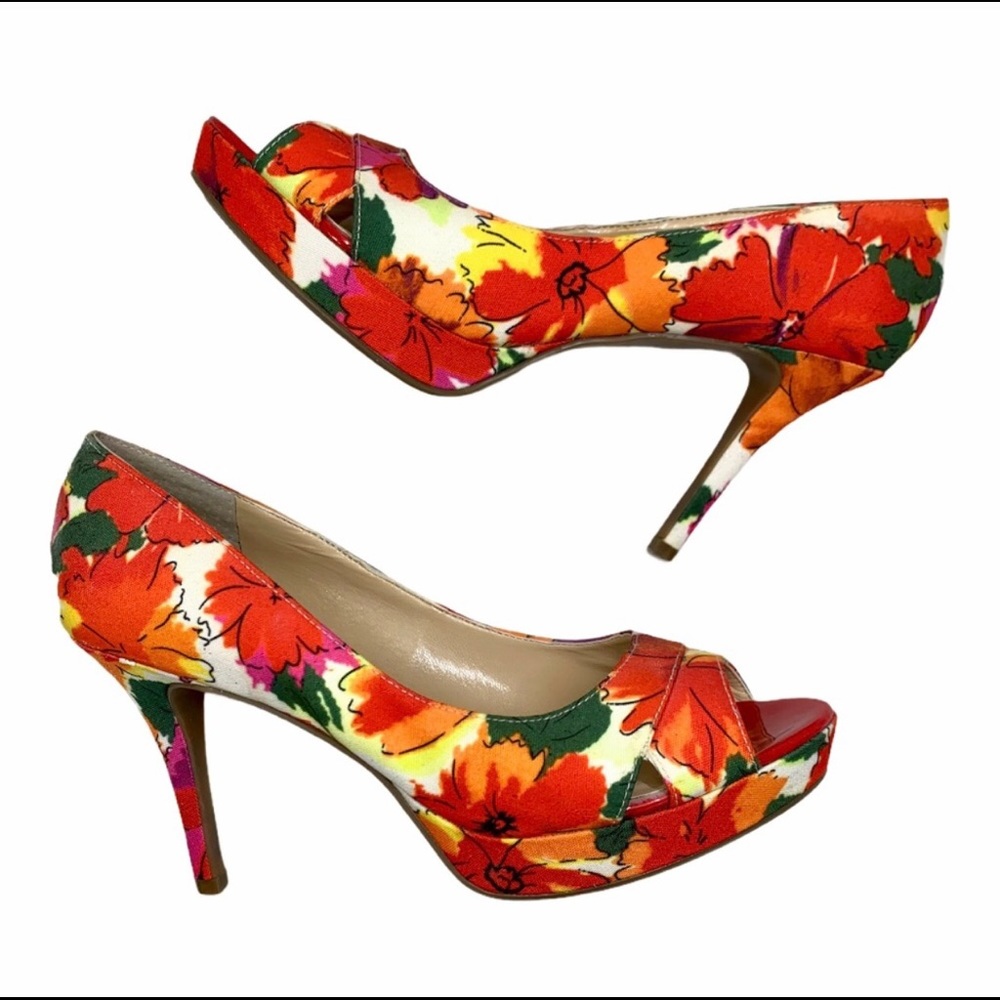 Audrey Brooke Floral Peep Toe Platform Heels 8.5